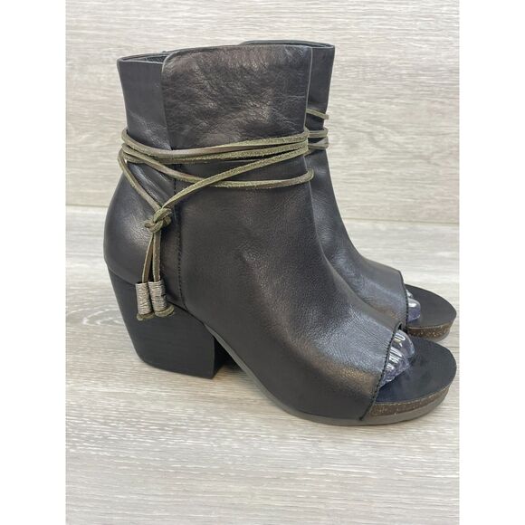 OTBT Vagabond Women's 7.5 Black Bootie Leather Boot Ankle Boho Chunky Festival - Picture 4 of 10